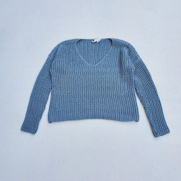 Sky and Sparrow Sage Green Chunky Open Knit Long Sleeve Cropped Sweater - Picture 3 of 9